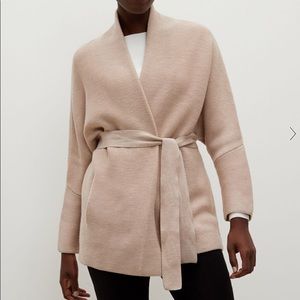 MM LaFleur Morandi Sweater size XS/S Almond color